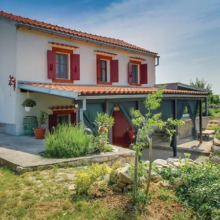 Grmov House Miholascica